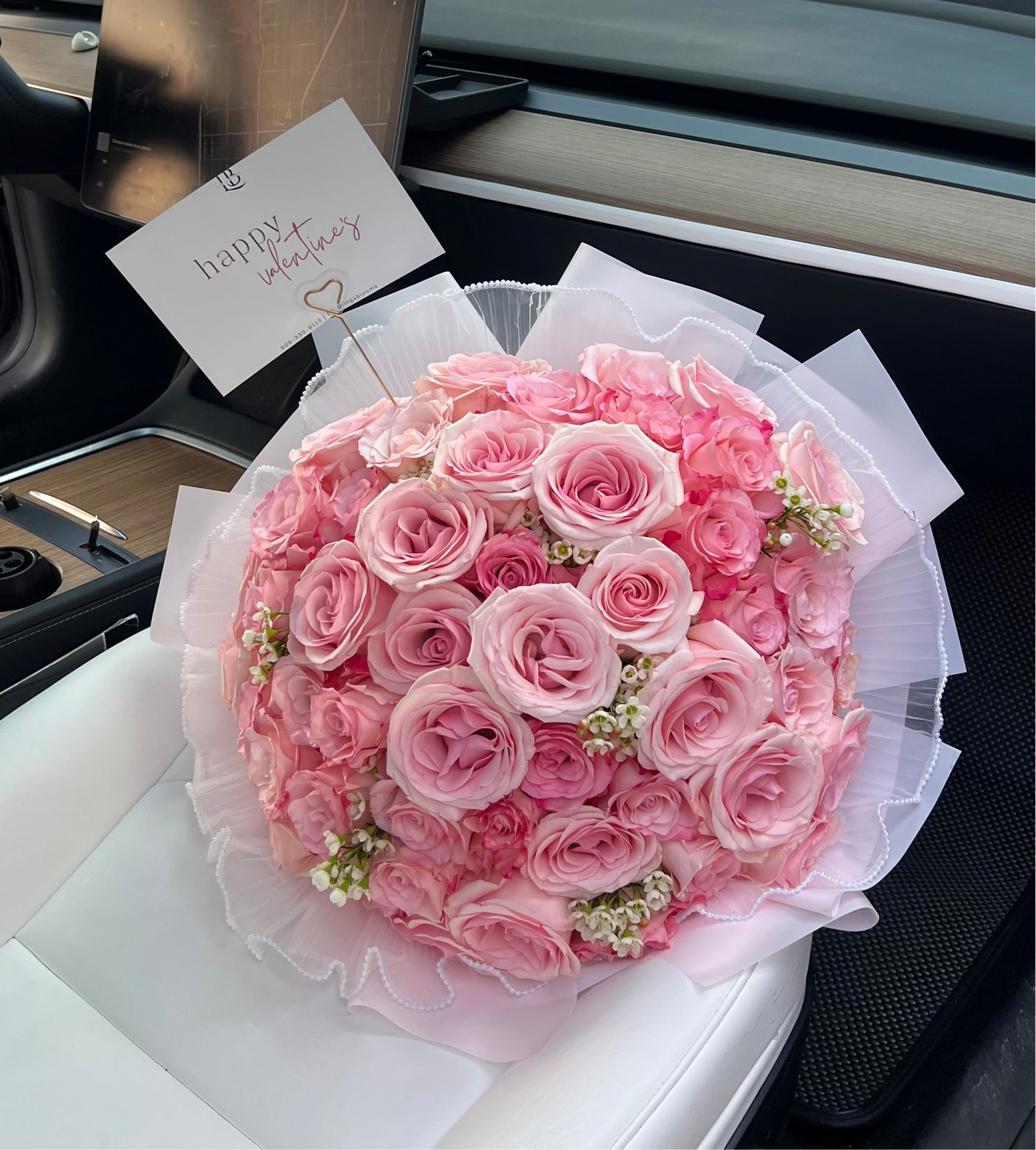 Classic Pink Rose Bouquet